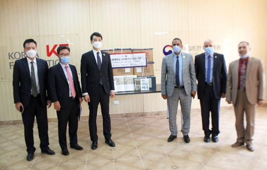 زيـــارة السفير الكــورى لكلية الآلسن بأســوان الجديدة